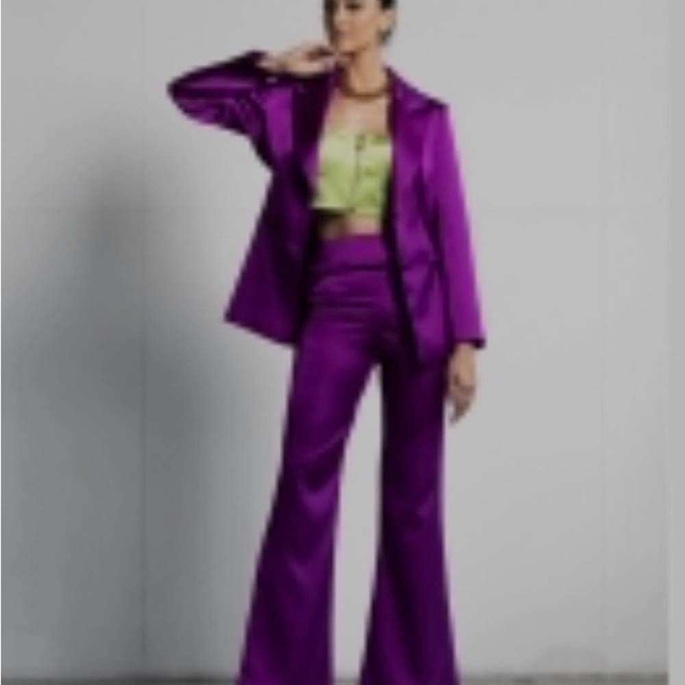 Vibrant 3-pc Women's Purple Pantsuit